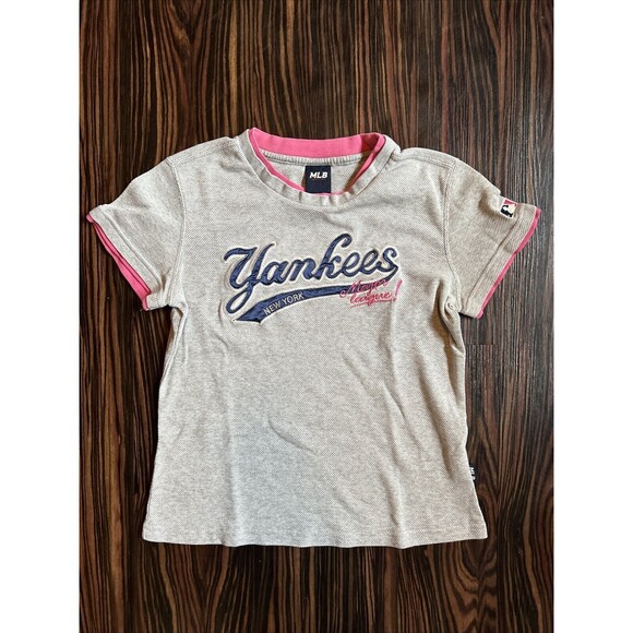New York Yankees MLB Cooperstown Girls Small ? Short Sleeve Pinstripe T-Shirt - Picture 1 of 9